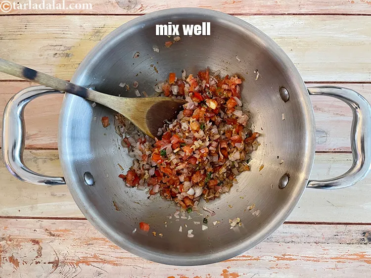 स्टेप 18 – अच्छी तरह मिलाएं।