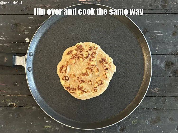Step 23 – <meta charset="UTF-8" />Flip over and cook the other side the same way.&nbsp;<br /> &nbsp;