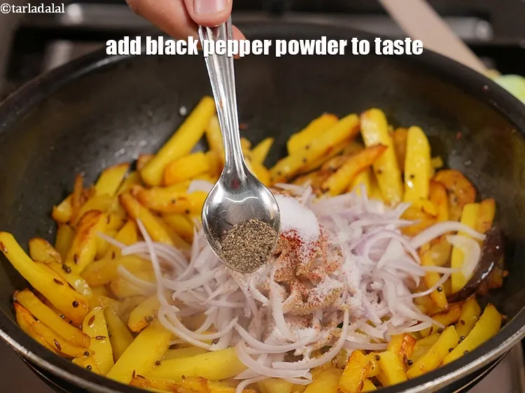 Step 18 – Add a little black pepper powder to taste.