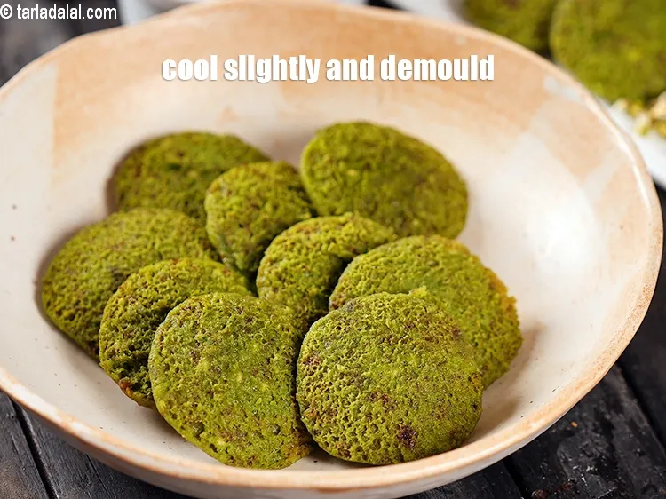 Step 18 – Remove, cool slightly and demould.&nbsp;