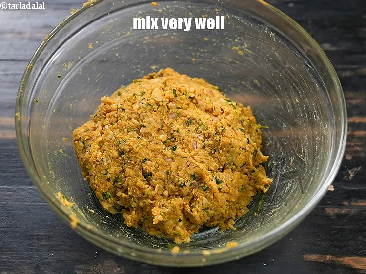 Step 18 – Mix all the ingredients very well using your hands.