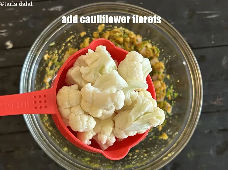 Step 18 – Add&nbsp;<meta charset="UTF-8" />2 cups&nbsp;<a href="glossary-cauliflower-florets-753i">cauliflower florets</a>.