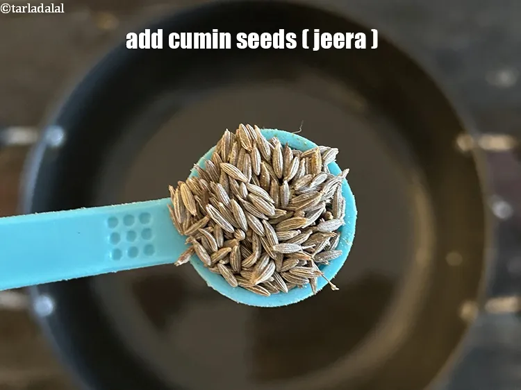 Step 29 – Add&nbsp;<meta charset="UTF-8" />1/2 tsp&nbsp;<a href="glossary-cumin-seeds-jeera-zeera-381i">cumin seeds (jeera)</a>.