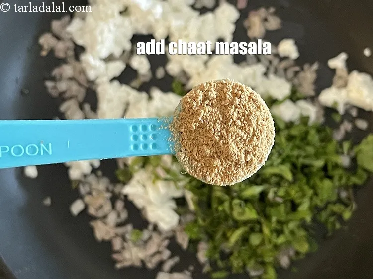 Step 27 – Add&nbsp;<meta charset="UTF-8" />1/2 tsp&nbsp;<a href="glossary-chaat-masala-300i">chaat masala</a>.