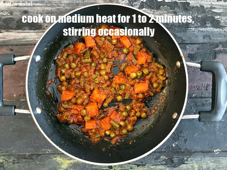 Step 19 – Cook on a medium flame for 1 to 2 minutes, while stirring occasionally.