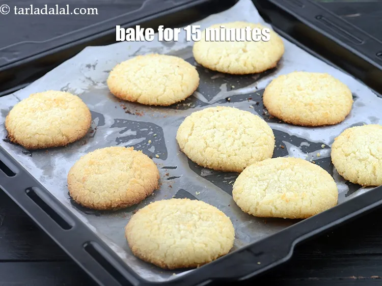 Step 18 – Bake at 160&deg;C (320&deg;F ) for 15 minutes.