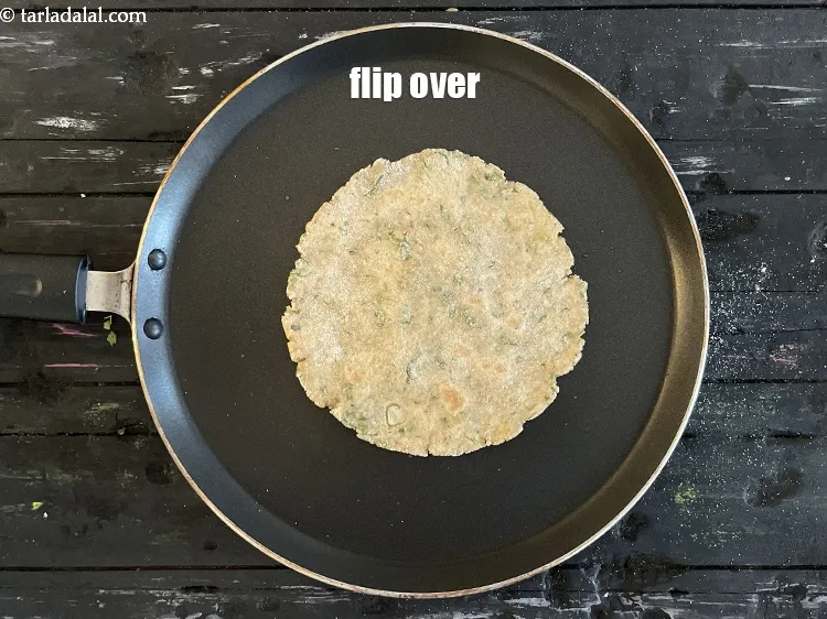 Step 18 – <meta charset="UTF-8" />Flip over.&nbsp;