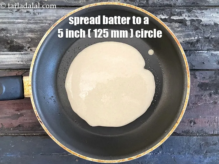 Step 20 – Spread batter to a 5 inch ( 125 mm circle ).