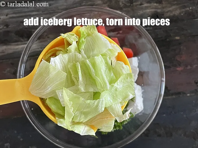 Step 30 – Add&nbsp;<meta charset="UTF-8" />1 cup&nbsp;<a href="glossary-lettuce-salad-ke-patte-498i">lettuce</a>&nbsp;, torn into pieces.