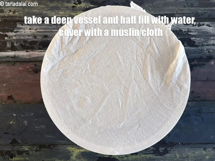 Step 27 – To make&nbsp;<meta charset="UTF-8" /><strong>moong dal pandoli recipe | Gujarati&nbsp;moong dal pandoli | Gujarati snack rich …