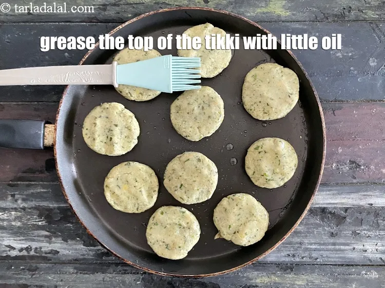 Step 33 – <meta charset="UTF-8" />Grease the top of the tikki.&nbsp;&nbsp;