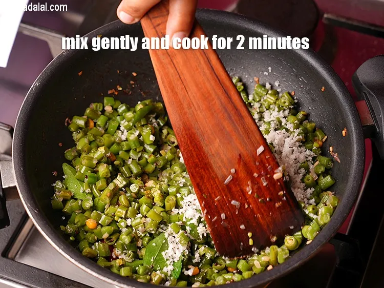 Step 19 – Mix gently and cook for another 2 minutes.&nbsp;