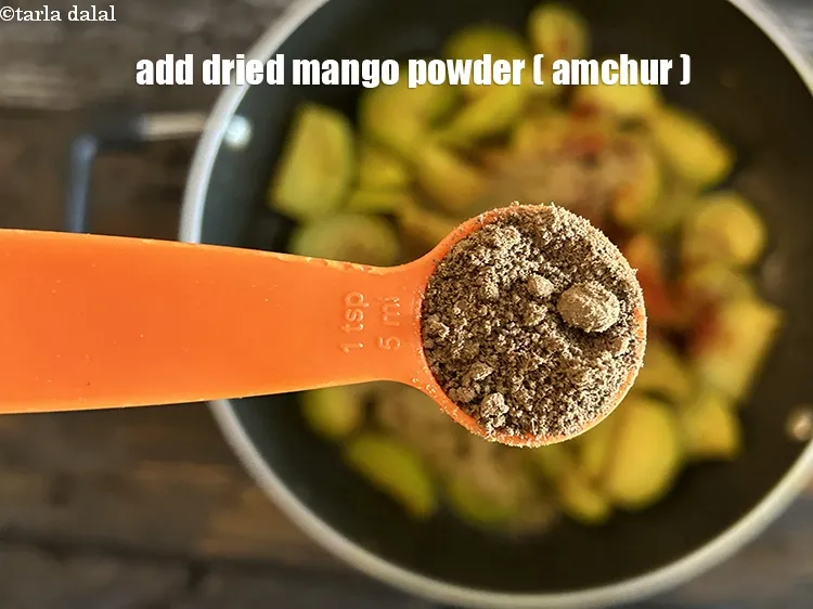 Step 19 – Add 2<strong>&nbsp;tsp</strong>&nbsp;<a href="glossary-dried-mango-powder-amchur-powder-148i">dried mango powder (amchur)</a>.