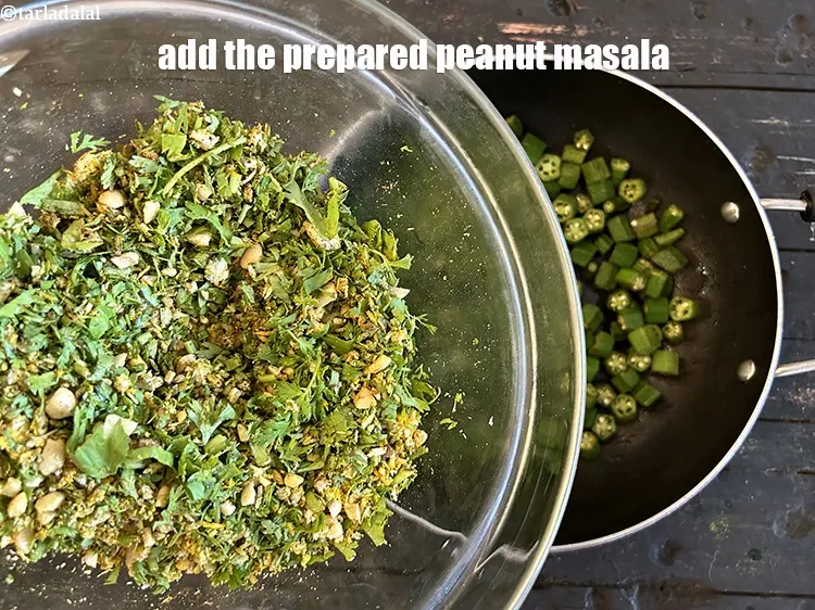 Step 25 – Add&nbsp;the prepared peanut masala.