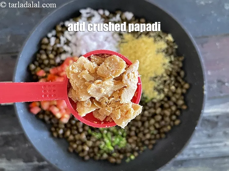 Step 29 – Add&nbsp;<meta charset="UTF-8" />4 tbsp&nbsp;<a href="glossary-crushed-papdi-2274i">crushed papdi</a>.