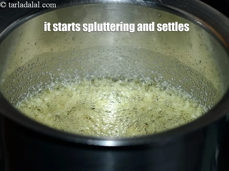 स्टेप 21 – यह चटकने लगती है और गंज के किनारों पर स्थिर …