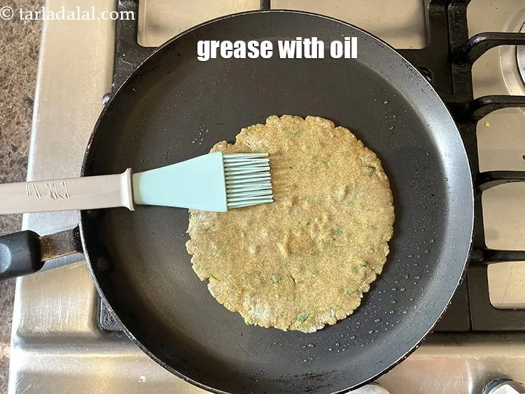 Step 19 – Grease with &nbsp;&frac14; tsp of oil.