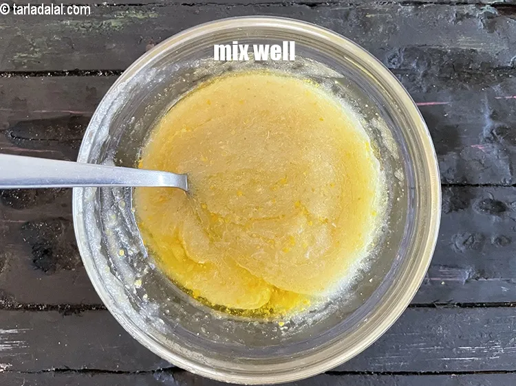 स्टेप 19 – अच्छी तरह से मलाएं।