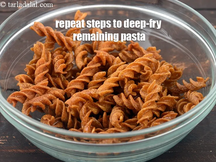 Step 19 – Repeat steps 2 and 3 to deep-fry the remaining pasta in one more batch.