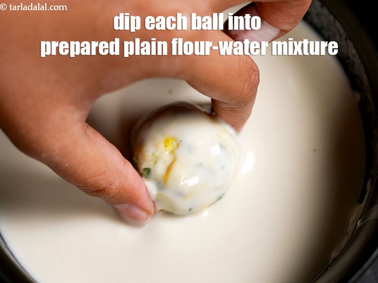 Step 20 – Dip each ball into the prepared plain flour-water mixture.&nbsp;