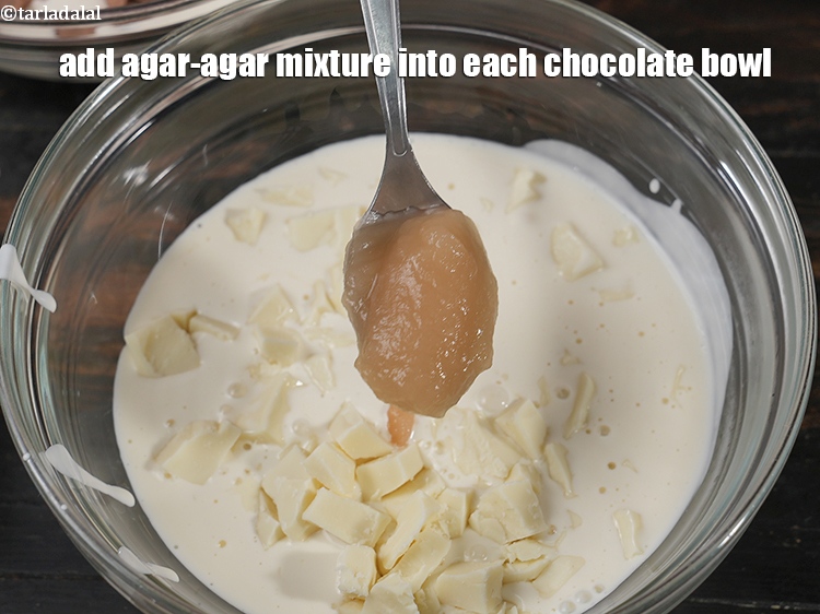 Step 20 – Add 1 tbsp of agar-agar mixture into each chocolate bowl.