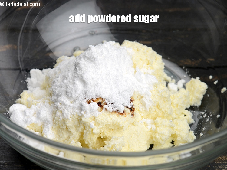 Step 25 – Add 2 tbsp powdered sugar.&nbsp;