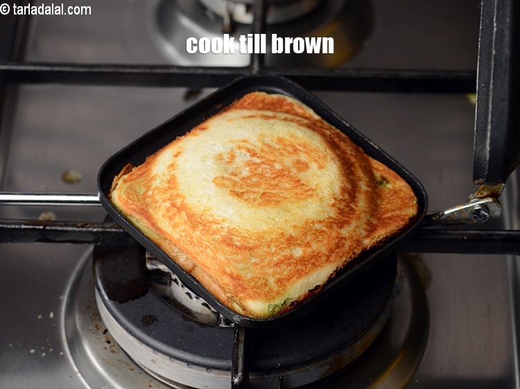 स्टेप 20 – जब तक यह दोनों तरफ से भूरा और कुरकुरा न …