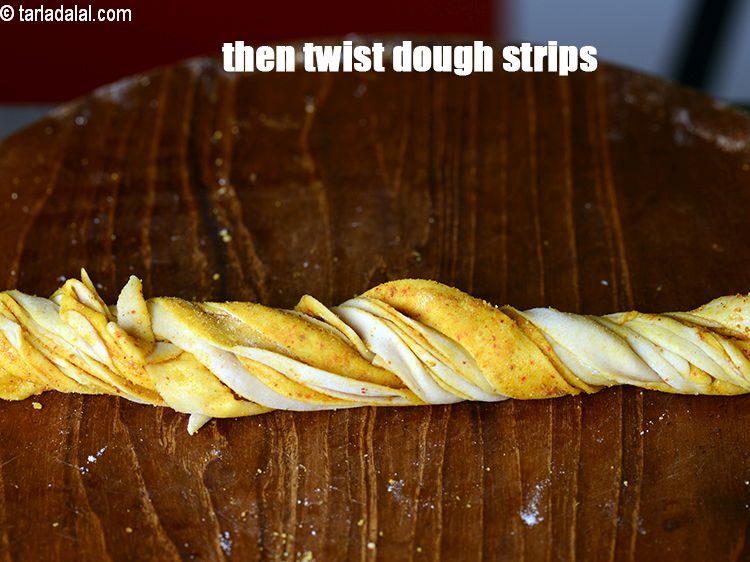 Step 20 – Then twist the doughstrips.