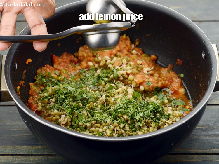 Step 25 – Add 1 tbsp&nbsp;<a href="https://www.tarladalal.com/glossary-lemon-juice-numbi-ka-ras-nimbu-ka-juice-471i">lemon juice</a>.