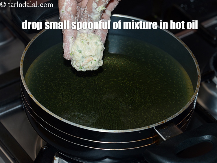 Step 20 – Drop small spoonful of the mixture into the hot oil, a few at a time.&nbsp;