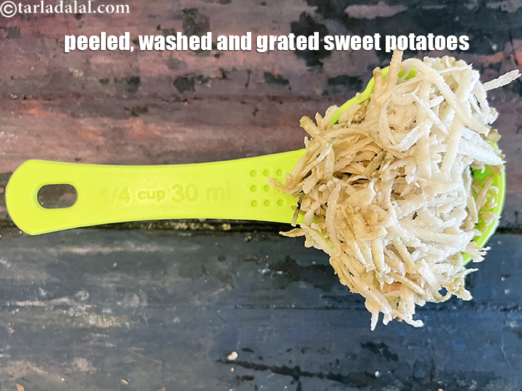 Step 8 – Use <strong>peeled and grated sweet potaotes</strong>&nbsp;immediately in recipe or store in water to prevent them …