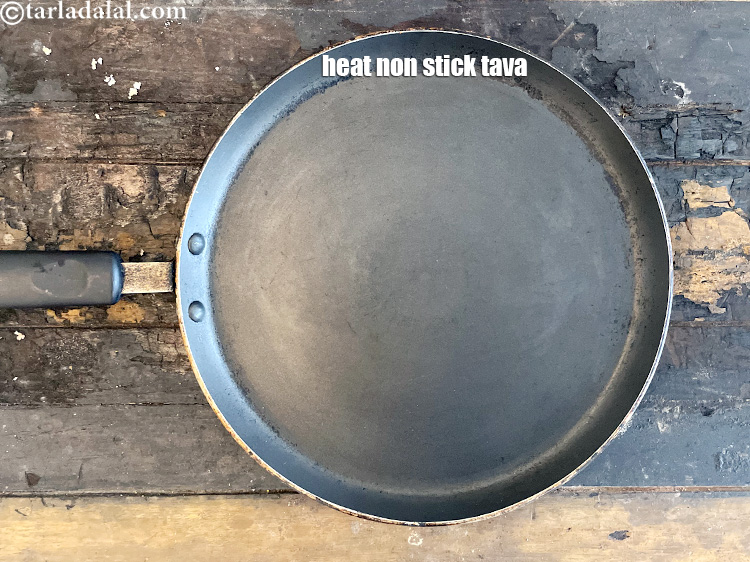 Step 21 – <meta charset="UTF-8" /> To make <strong>nariyal ki meethi roti recipe | Maharashtrian sweet coconut roti …