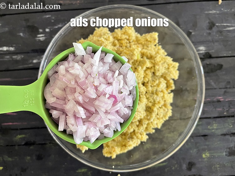 Step 21 – Add&nbsp;<meta charset="UTF-8" />1/2 cup&nbsp;finely&nbsp;<a href="glossary-chopped-onions-722i">chopped onions</a>.