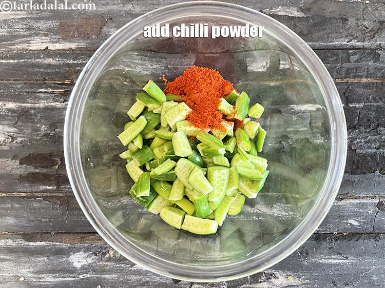 Step 14 – Add&nbsp;<meta charset="UTF-8" />1 1/2 tsp&nbsp;<a href="glossary-chilli-powder-red-chilli-powder-339i">chilli powder</a>.