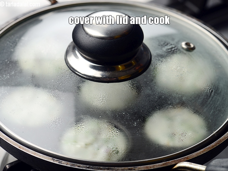 Step 21 – Cover with a lid and cook for 2 minutes.&nbsp;