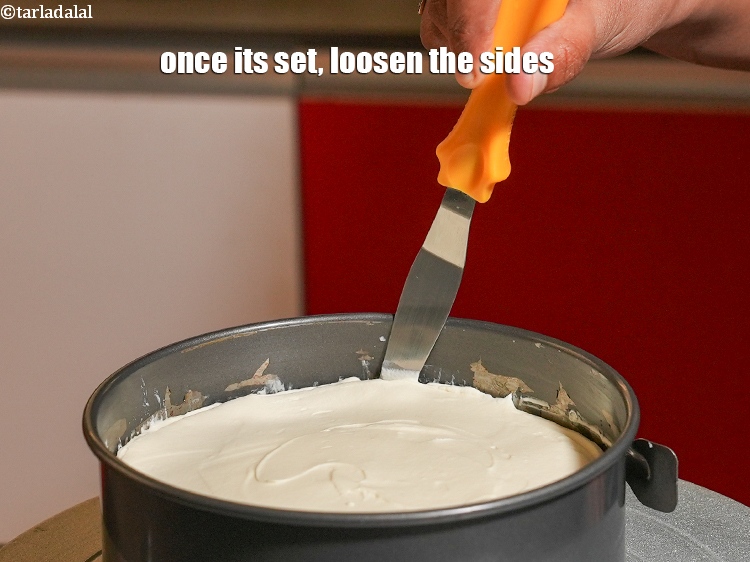 Step 21 – <p>Once its set, loosen the sides.</p>