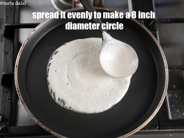 Step 21 – Spread it evenly to make a 200 mm. (8 inch) diameter circle.