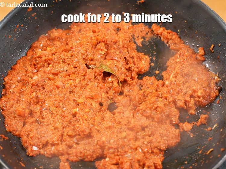 Step 21 – Cook on medium flame for 2 to 3 minutes, while stirring occasionally.&nbsp;