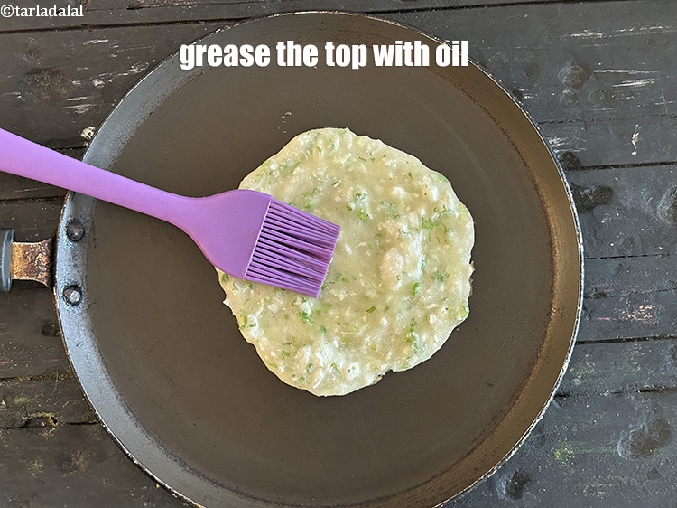 Step 21 – <meta charset="UTF-8" />Grease the top with oil.&nbsp;<br /> &nbsp;