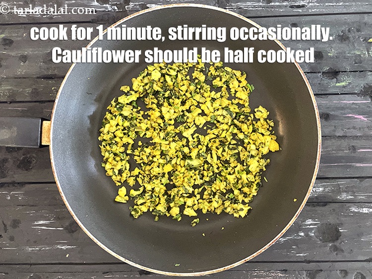 Step 23 – Cook on a medium flame for another 1 to 2 minutes, while stirring occasionally. <u><em>Cauliflower …