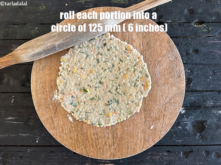 Step 22 – Roll each portion into a circle of 125 mm. (5&quot;) diameter.