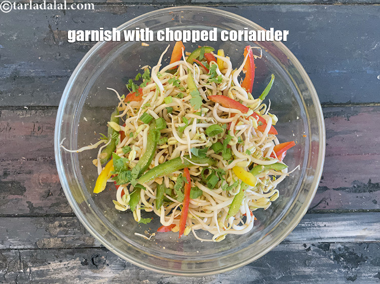 Step 24 – Garnish with <meta charset="UTF-8" />1 tbsp&nbsp;finely&nbsp;<a href="glossary-chopped-coriander-783i">chopped coriander (dhania)</a>.