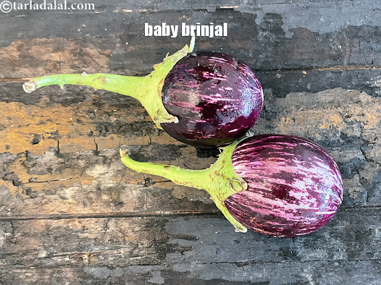 Step 3 – We have used small brinjals.