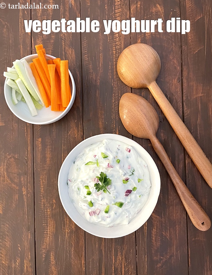 Step 15 – Serve <strong>veggie curd dip&nbsp;| vegetable yoghurt dip | healthy Indian dahi dip |&nbsp;</strong>chilled with cucumber …