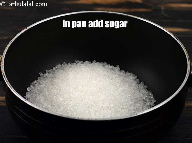 स्टेप 6 – चाशनी बनाने के लिए एक गहरे पैन में १ कप&nbsp;<a …