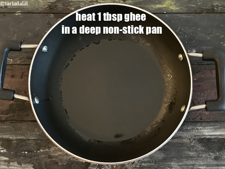 Step 3 – To make <strong>aloo matar korma recipe | Punjabi aloo matar korma |&nbsp;potatoes and peas curry …