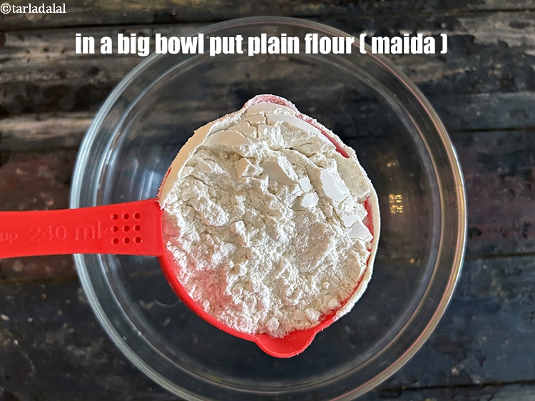 Step 3 – To make dough for <strong>vegetable and cheese paratha</strong>, in a deep bowl, take <meta charset="UTF-8" …