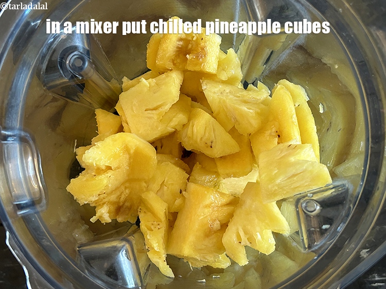 Step 5 – To make <strong>pineapple celery juice recipe |&nbsp;healthy pineapple celery drink for immunity | anti-inflammatory Indian …