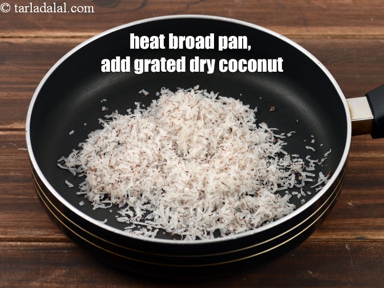 Step 5 – To make <strong>karanji recipe | Maharashtrian layered karanji | crispy rava karanji | Indian style …