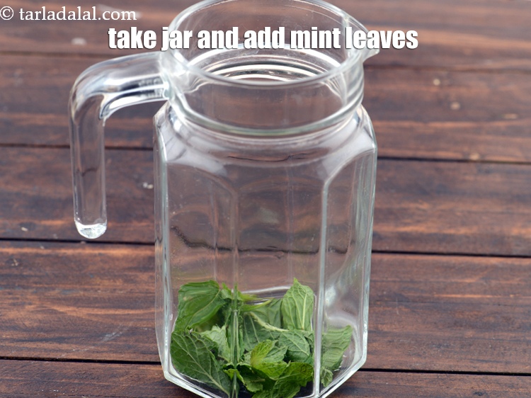 Step 3 – To make <strong>Guava mary mocktail recipe | spicy guava margarita | spiced guava drink | …